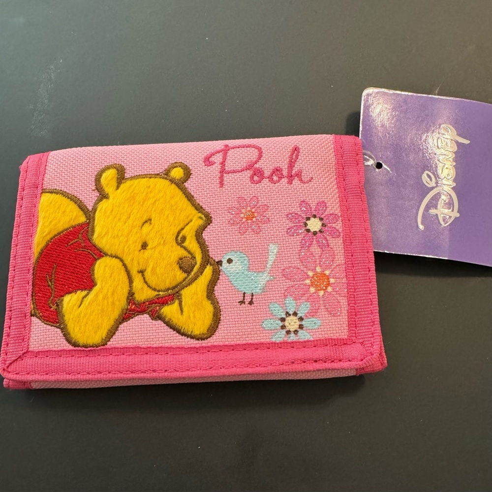 NWT Disney Winnie The Pooh Trifold Wallet